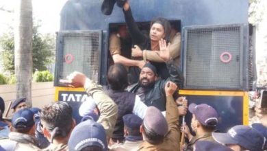 Photo of आज दोपहर हल्द्वानी पहुंचेंगे पीएम मोदी, विरोध कर रहे यूथ कांग्रेसियों को पुलिस ने किया अरेस्ट