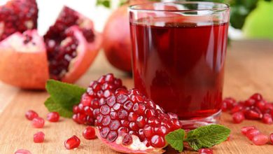 Photo of जानिए कैसे ब्लड प्रेशर से लेकर स्किन तक के लिए फायदेमंद है अनार का जूस