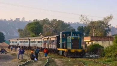 Photo of जाने देश में एक ऐसी ट्रेन के बारे जिसमें सफर करने के लिए नहीं लगता कोई किराया