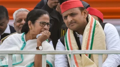 Photo of अखिलेश यादव के खास बुलावे पर ममता बनर्जी दो दिन के दौरे पर आज शाम पहुंचेगीं लखनऊ, बंगाली समुदाय के बीच करेंगी SP का प्रचार