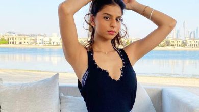 Photo of सुहाना खान ने बिकिनी पहन पानी में लगाई आग,शनाया कपूर और अनन्या पांडे का भी दिखा बोल्ड अंदाज