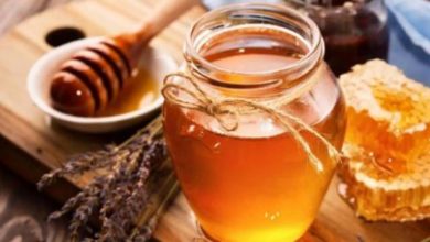 Photo of स्किन के लिए बेहद फायदेमंद है हींग और शहद, इस तरह करें इस्तेमाल