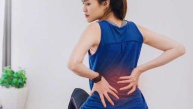 Photo of यदि 3 महीने से ज्यादा समय से बना हुआ है कमर का दर्द तो न करें इग्नोर, एंकिलॉजिंग स्पॉन्डिलाइटिस की हो सकती है समस्या