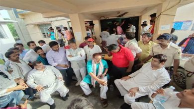Photo of सारण के भेल्‍दी जिले में दो बच्‍चों की हत्‍या मामले में कार्रवाई नहीं होने पर नाराज हुए पूर्व मंत्री मुकेश सहनी