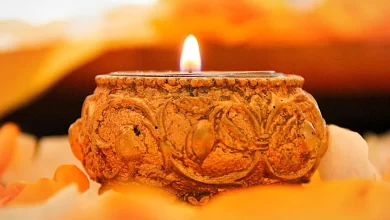 Photo of जानिए किस दिशा में दीपक की लौ का होना है सही और किस दिशा में नहीं…