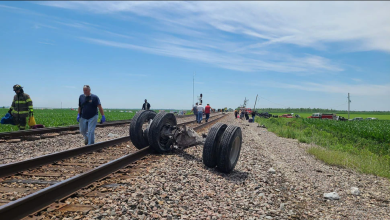 Photo of USA में तेज रफ्तार पैसेंजर ट्रेन की खराब खड़े ट्रक से जोरदार भिडंत, 46 लोगों की गई जान