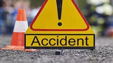 Photo of  आगरा लखनऊ एक्सप्रेस वे पर इटावा में अनियंत्रित होकर डिवाइडर से टकराई बस, करीब 75 यात्री थे सवार… 