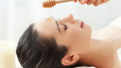 Photo of चुटकियों में ग्लोइंग त्वचा पाने के लिए शहद से ऐसे करें फेशियल￼
