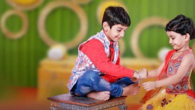 Photo of रक्षाबंधन: 11 अगस्त को इतने बजे के बाद भाइयों को राखी बांधें बहनें￼
