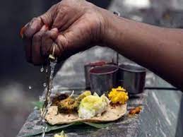 Photo of पितरों की पाना चाहते हैं कृपा , तो इन पांच जीवों को कराए भोजन