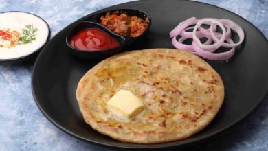 Photo of घर आये मेहमानों को खिलाये टेस्टी चिली गार्लिक पराठा, नोट करे रेसिपी