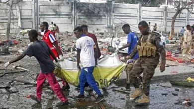 Photo of सोमालिया की राजधानी मोगादिशु में हुए बम धमाकों में मारे गए 100 लोग, पढ़े पूरी ख़बर