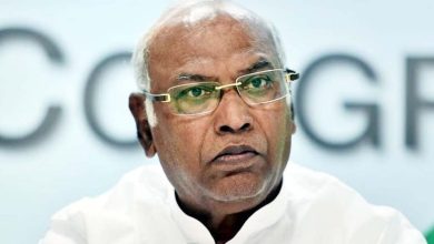 Photo of कांग्रेस के राष्ट्रीय अध्यक्ष पद का चुनाव लड़ रहे वरिष्ठ नेता मल्लिकार्जुन खड़गे ने नेता के पद से दिया इस्तीफा