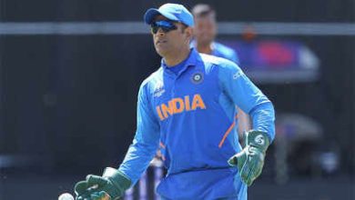 Photo of ट्विटर पर मिर्जापुर के एक सीन की तस्वीर शेयर करते हुए  एक फैंस ने धौनी पर चुकटी ले ली..