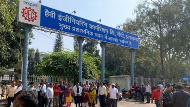 Photo of भारत समेत दूसरे पड़ोंसी देशों में स्‍माग की चादर बिछी, पाकिस्‍तान के लाहौर में हवा बेहद जहरीली