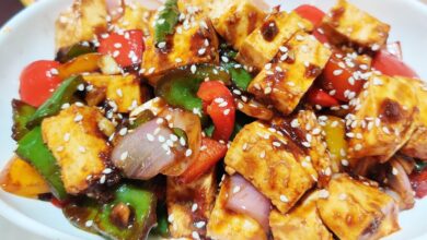 Photo of घर आए मेहमानों के लिए बनाए लज़ीज़ चिली गार्लिक पनीर, जानें बनाने का तरीका..