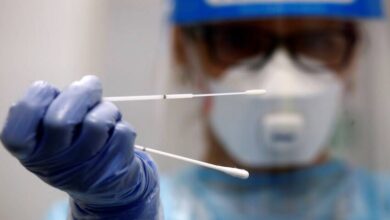 Photo of देश में कोरोना के मामलों में तेज़ी से आई कमी, पर डबल हुई जांच करवाने वालों की संख्या