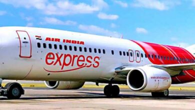 Photo of एयर इंडिया की इस फ्लाइट में निकला सांप, DGCA कर रही घटना की जांच