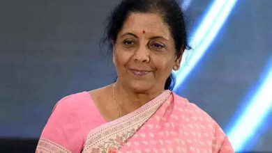 Photo of पुरानी कर प्रणाली में प्रत्येक करदाता सात से 10 प्रकार की छूट प्राप्त कर सकता है- निर्मला सीतारमण 