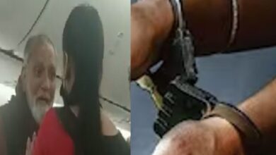 Photo of दिल्ली से हैदराबाद जा रहे स्पाइसजेट के विमान में सामने आया एयर होस्टेस के साथ बदसलूकी…