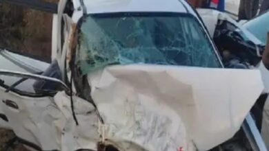 Photo of यूपी के लखीमपुर खीरी में हुआ सड़क हदसा, 1 महिला की मौत व 3 घायल 