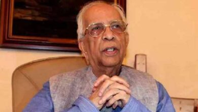 Photo of नहीं रहे यूपी विधानसभा के पूर्व स्‍पीकर केशरीनाथ त्रिपाठी, अपने आवास पर ली अंतिम सांस