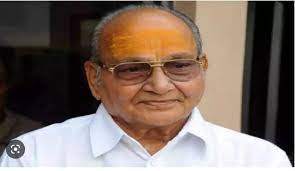 Photo of दादा साहेब फाल्के पुरस्कार से सम्मानित मशहूर फिल्मकार कसीनाधुनी विश्वनाथ का हुआ निधन..