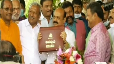 Photo of कर्नाटक की दृष्टि को बढ़ावा देने के लिए राज्य विधानसभा में तीन लाख करोड़ रुपये से अधिक का बजट किया पेश…