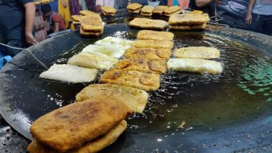 Photo of इफ्तारी करने के लिए कोई अलग और टेस्टी रेसिपी ढूंढ रहे हैं, तो ट्राई करें झटपट बनने वाला टेस्टी चिकन मुगलई पराठा