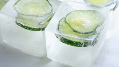 Photo of पिंपल से राहत पाने के लिए चेहरे पर लगाएं ग्रीन टी और एलोवेरा की मदद से बना आइस क्यूब…