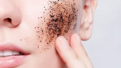 Photo of यहां देखिए स्किन को साफ करने के लिए कैसे करें स्क्रब का इस्तेमाल…