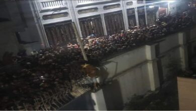 Photo of यमन की राजधानी में एक कार्यक्रम में भगदड़ मचने के वजह से 80 से ज्‍यादा लोगों की हुई मौत…