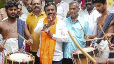 Photo of जयानगर में SSMRV कॉलेज के मतगणना केंद्र में अधिकारियों ने देर रात नतीजों का किया एलान…