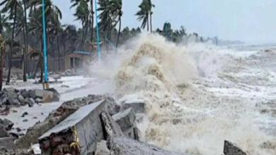 Photo of बंगाल की खाड़ी के ऊपर बन रहा ‘चक्रवात मोका’ 12 मई तक एक बहुत भयंकर तूफान में बदल सकता है…