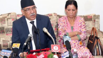 Photo of नेपाल के प्रधानमंत्री की पत्नी का लंबी बीमारी के बाद दिल का दौरा पड़ने से हुआ निधन..