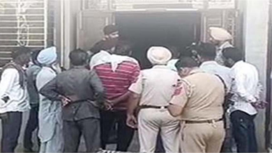 Photo of पंजाब में बड़ी वारदात,चोरो द्वारा पिस्तौल की नोक पर घर से लुटे गये 29 लाख