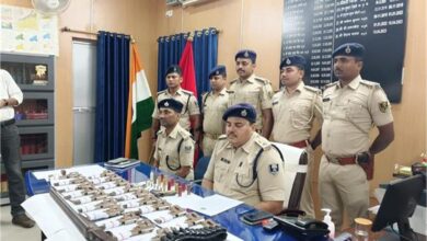 Photo of सुपौल में मिनी गन फैक्ट्री में भारी मात्रा में अवैध हथियार बरामद, पुलिस ने मारा छापा