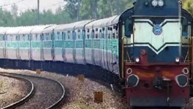 Photo of रेलवे: छठ पर्व से पहले रेलों में सीटों के लिए मारामारी