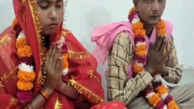 Photo of बरेली के कृष्णपाल की हुईं शबाना, हिंदू रीति रिवाज से  सात फेरे, युवती ने अपनाया सनातन धर्म!