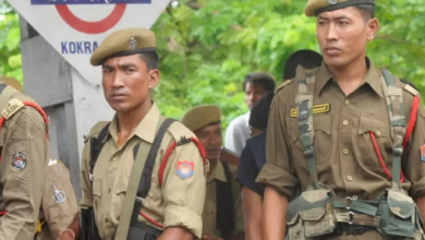 Photo of असम:पुलिस का प्रतिबंधित संगठन द्वारा ग्रेनेड हमले के मामले को सुलझाने का दावा