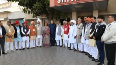 Photo of एक दादी ने धनखड़ जी से कहा, “मोदी जी को मिलके पूछना चाहती हूं कि जाट के छोरे को मोदी जी ने उपराष्ट्रपति कैसे बनाया?”