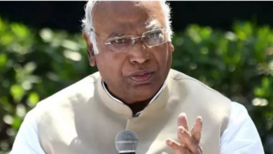 Photo of गणतंत्र दिवस पर कांग्रेस अध्यक्ष खरगे ने देशवासियों को दी शुभकामनाएं