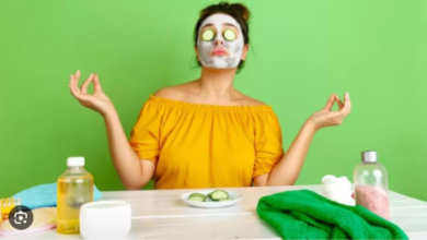Photo of पाना चाहते हैं निखरी और ग्लोइंग त्वचा, तो घर पर बनाएं ये आयुर्वेदिक फेस पैक्स