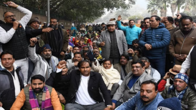 Photo of दिल्ली :सफाई कर्मचारियों ने दी काम बंद हड़ताल की चेतावनी
