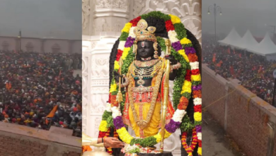 Photo of प्राण प्रतिष्ठा के बाद उमड़ा जनसैलाब,रामलला की एक झलक के लिए श्रद्धालु दिखे!