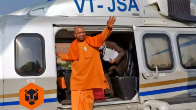 Photo of सीएम योगी ने हेलीकॉप्टर से भारी भीड़ का लिया जायजा,जानें क्‍यों ?