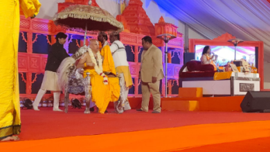 Photo of मनुष्य के अंदर जो अकेलापन होता है उसके लिए ही रामायण: देवकीनंदन महाराज