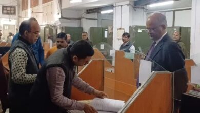 Photo of मिर्जापुर: राजस्व परिषद के अध्यक्ष ने कलेक्ट्रेट का किया निरीक्षण