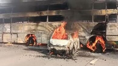 Photo of मथुरा: बस से टकराई कार में लगी आग, जिंदा जल गए चार लोग