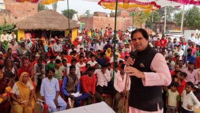 Photo of लोकसभा चुनाव: अमेठी से निर्दलीय प्रत्याशी के रूप में उतर सकते हैं वरुण!